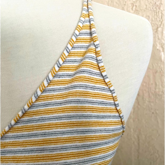 Striped Tank Top - Picture 3 of 5